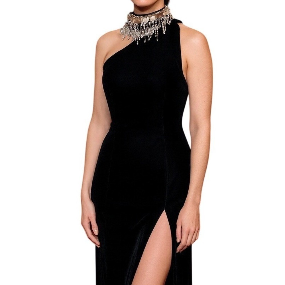 Climax Karen Okada David Howard 90s Black Velvet One Shoulder Embellished Gown